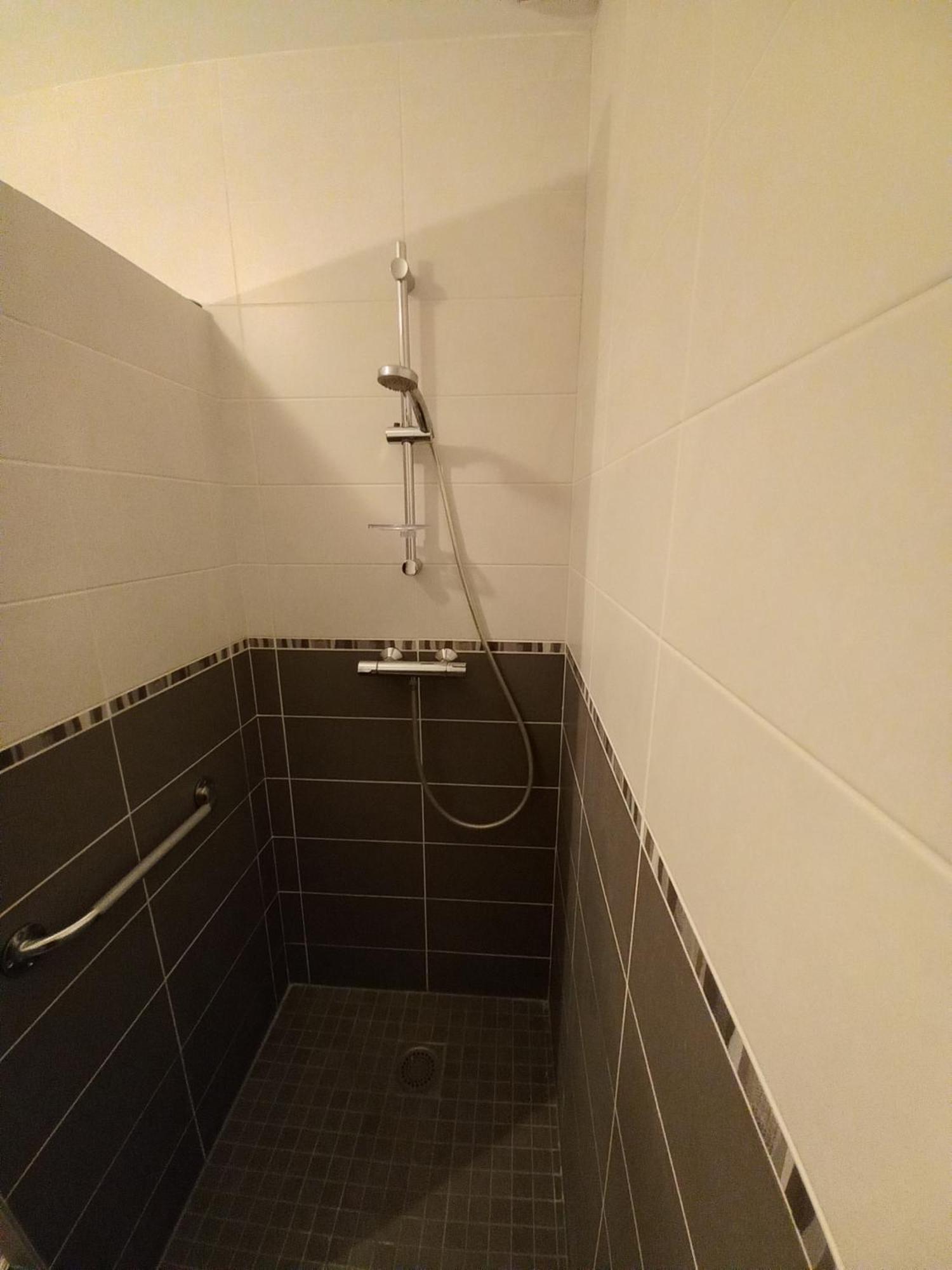 Royans-Vercors - Gite Chez Suzanne - 1-4 Personnes Saint-Thomas-en-Royans المظهر الخارجي الصورة